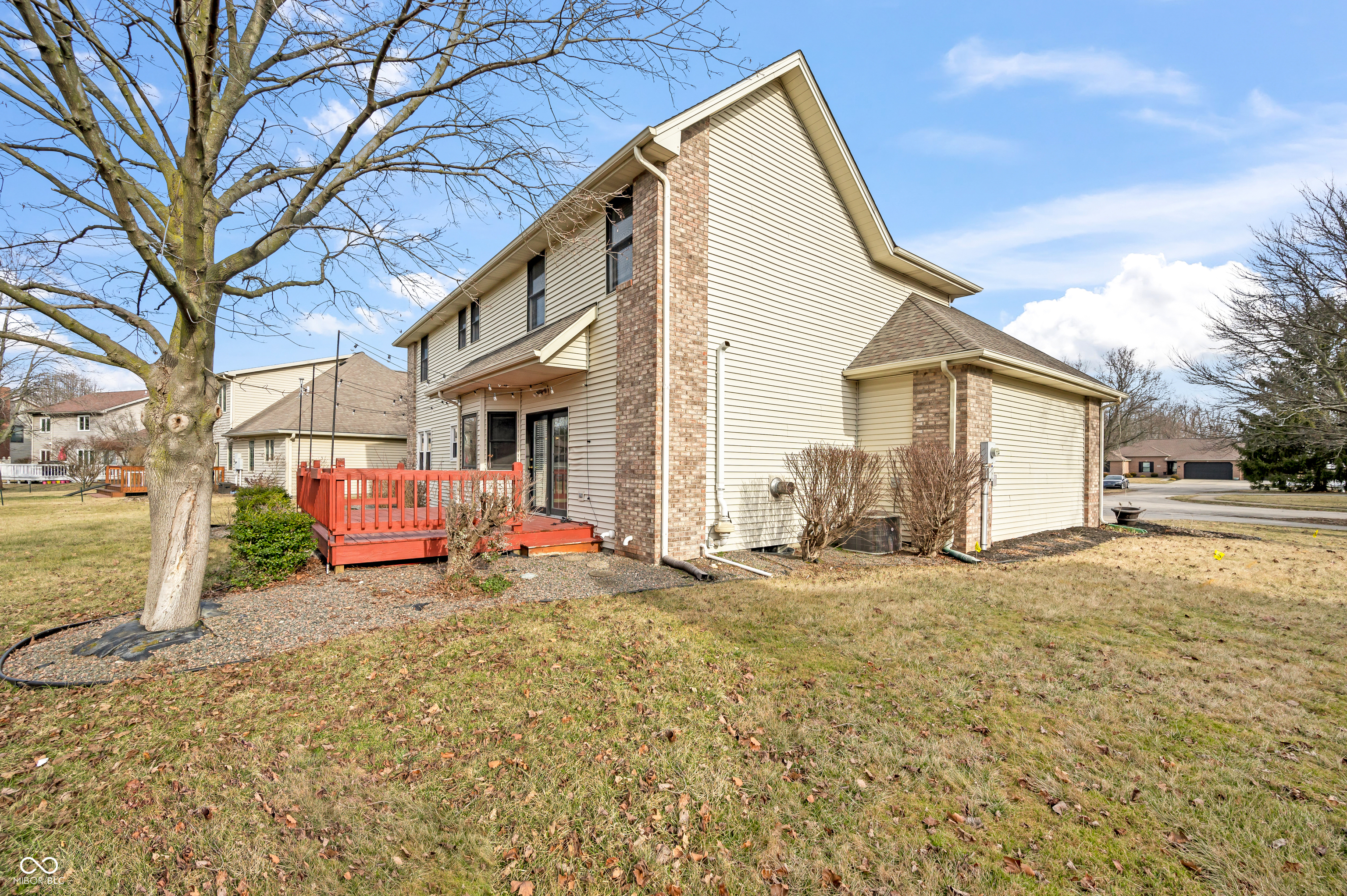 1063 Lapwing Drive Columbus, IN 47203 - Photo 15 of 73