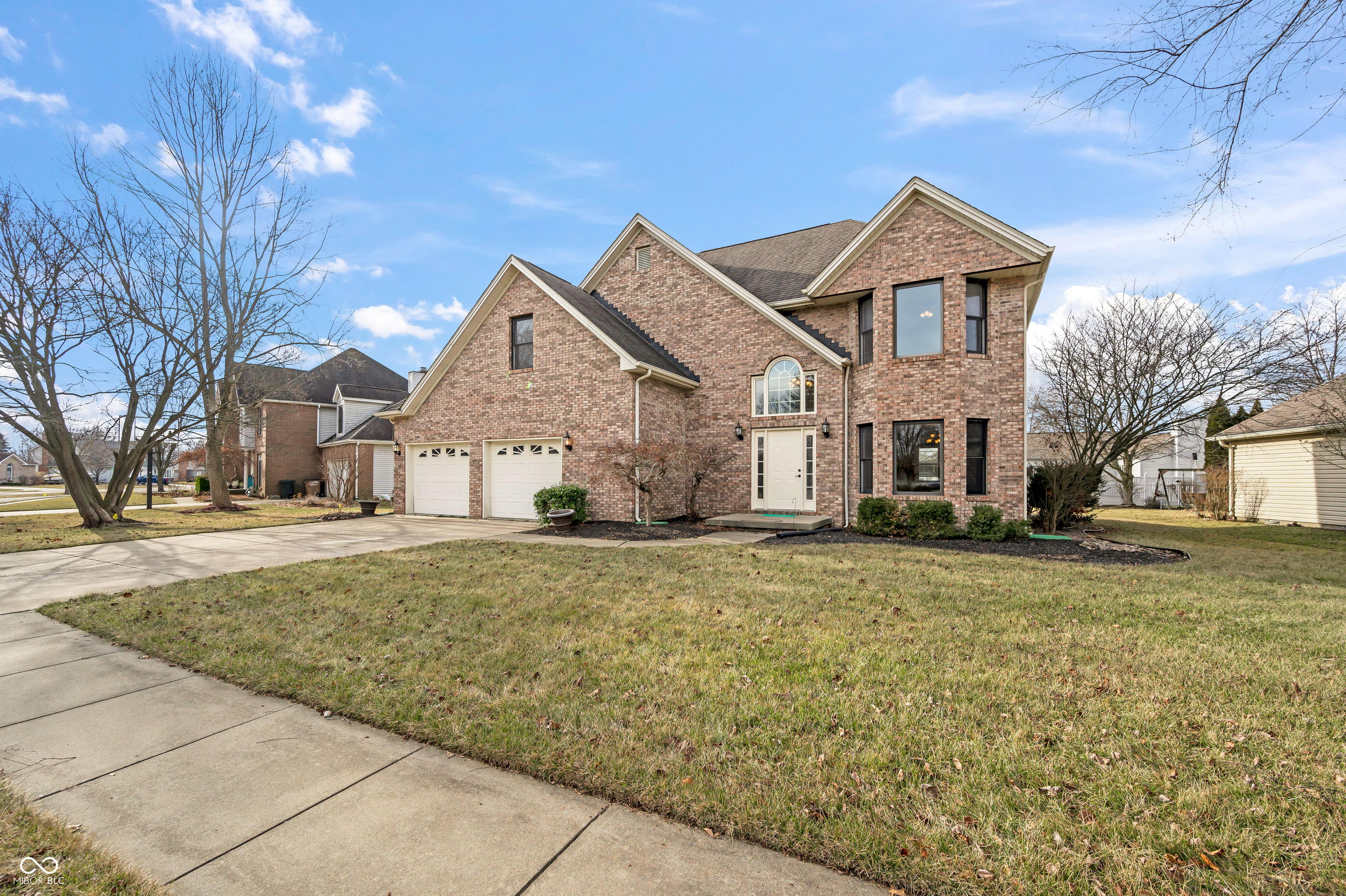 1063 Lapwing Drive Columbus, IN 47203 - Photo 3 of 73