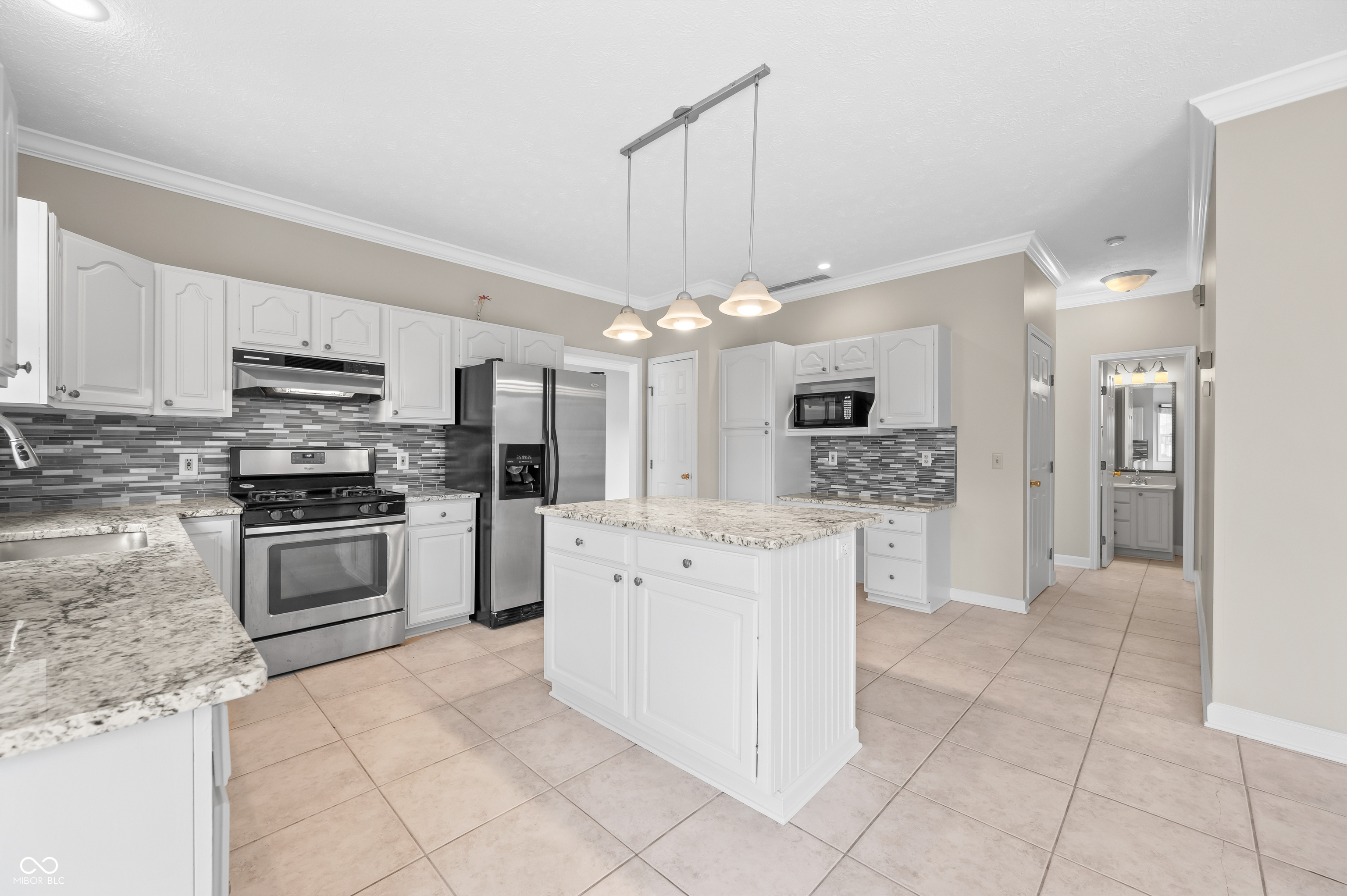 1063 Lapwing Drive Columbus, IN 47203 - Photo 34 of 73