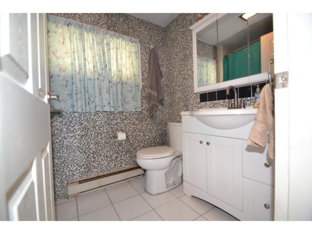 223 West River Road Hooksett, NH 03106 - Photo 15 of 36 Gallery Image 15