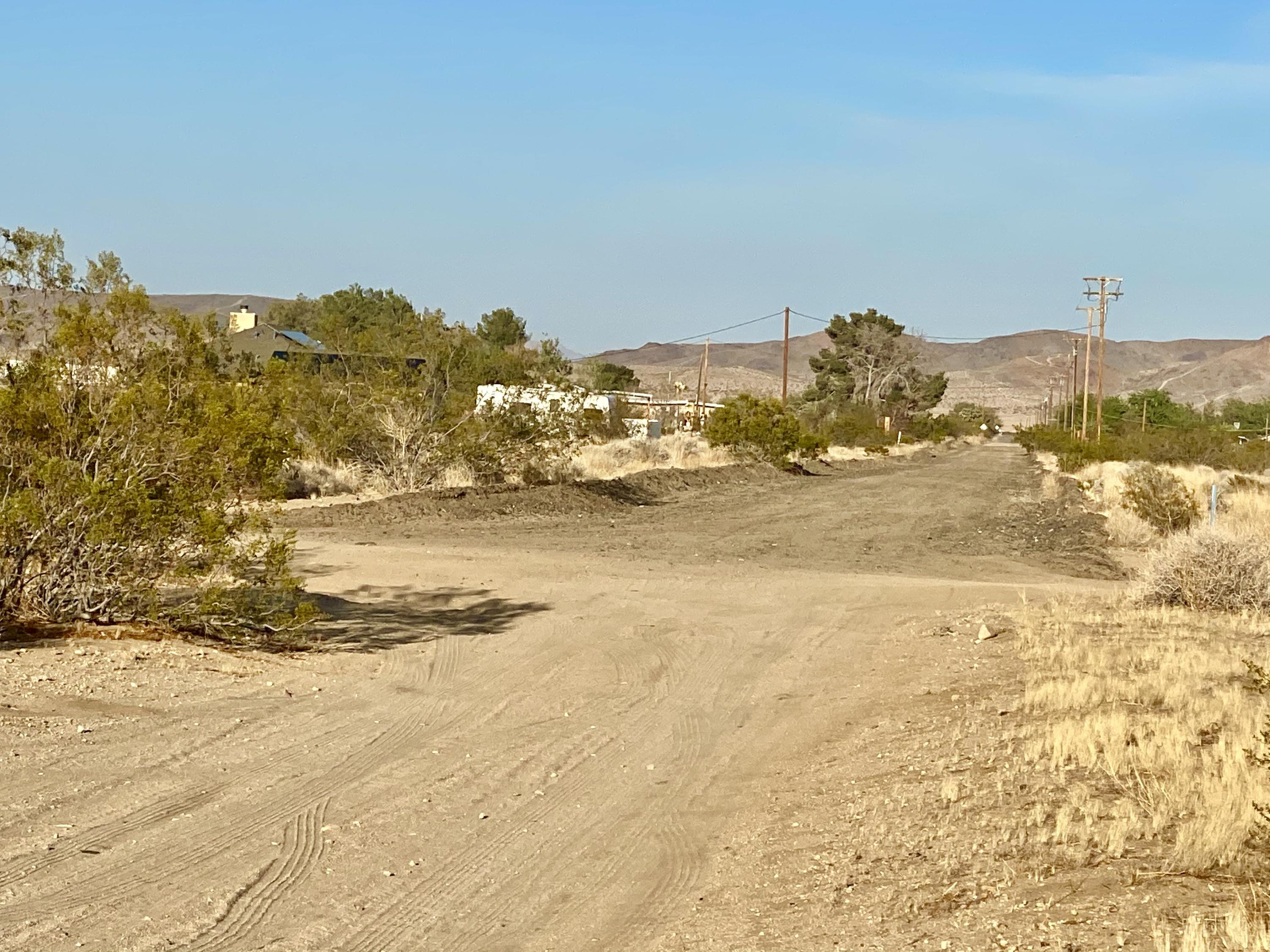 212 Sunever Road Joshua Tree, CA 92252 - Photo 22 of 28