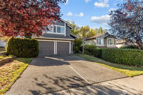 $699,950 | 819 South 32nd Street, Renton, WA 98055