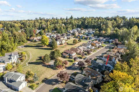 $699,950 | 819 South 32nd Street, Renton, WA 98055