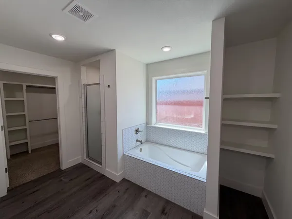 $2,500 | 405 Ranger Street, Wolfforth, TX 79382