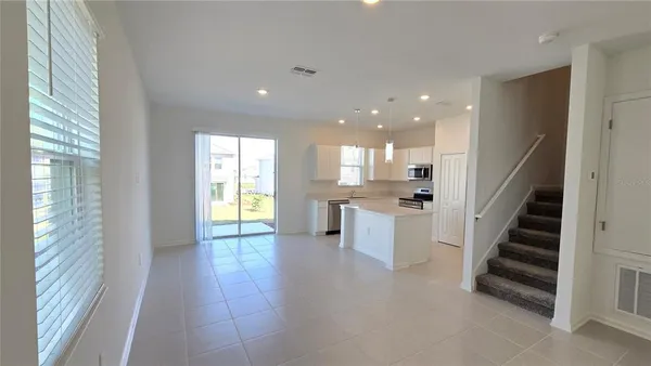 $2,400 | 2664 Armstrong Avenue, Clermont, FL 34714