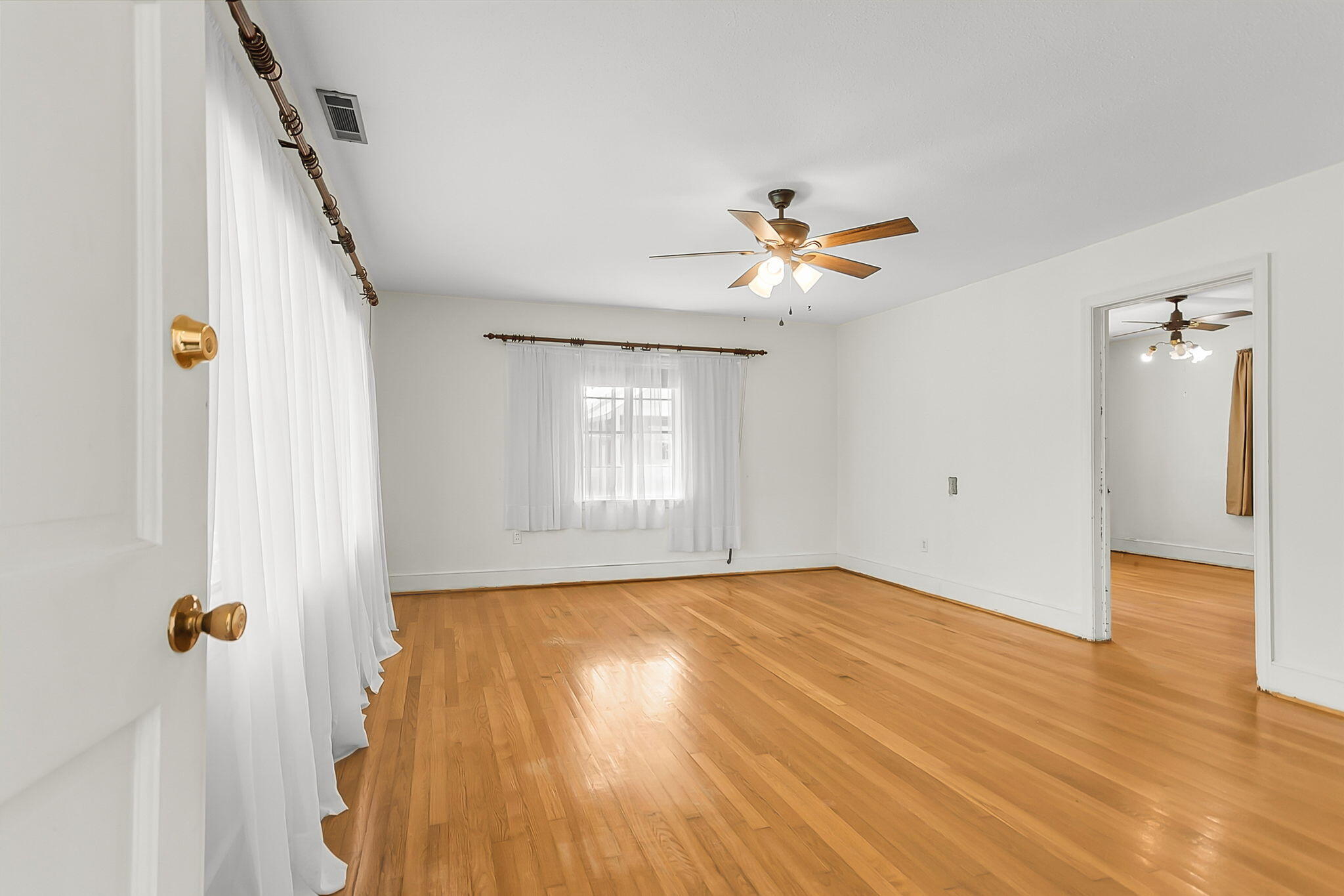 1024 Lepley Road Hanahan, SC 29410 - Photo 5 of 35 CREM - 1024 Lepley-14
