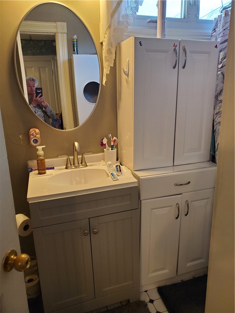 74 Maple Street Woonsocket, RI 02895 - Photo 14 of 20 Gallery Image 14