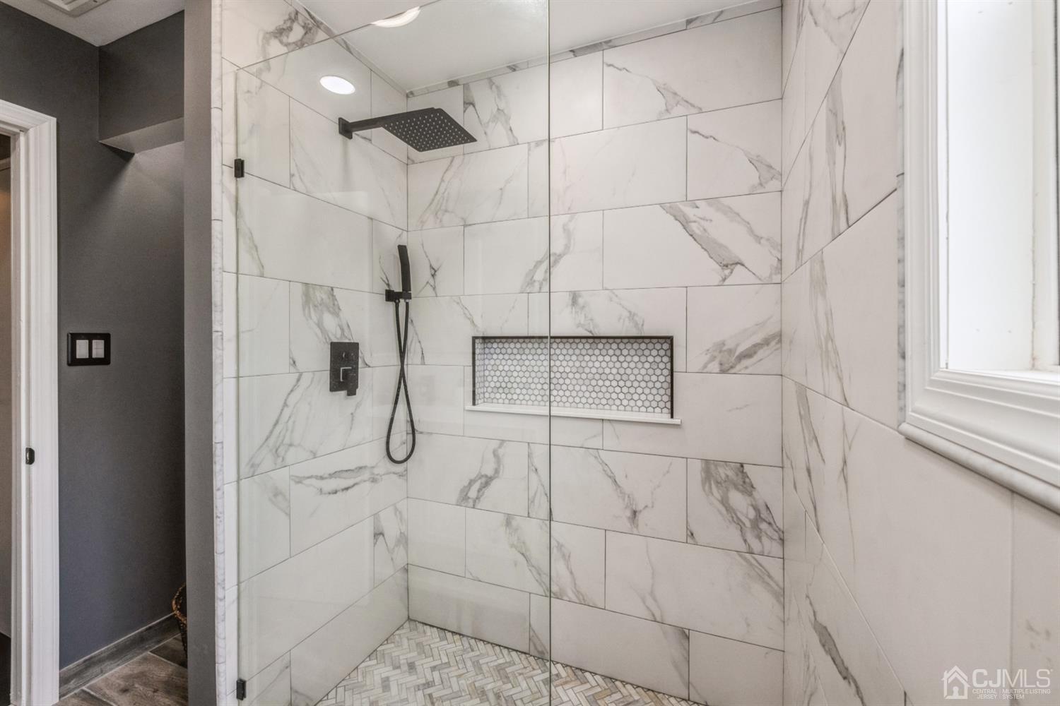 1341 Seneca Road North Brunswick, NJ 08902 - Photo 19 of 23 Gallery Image 19
