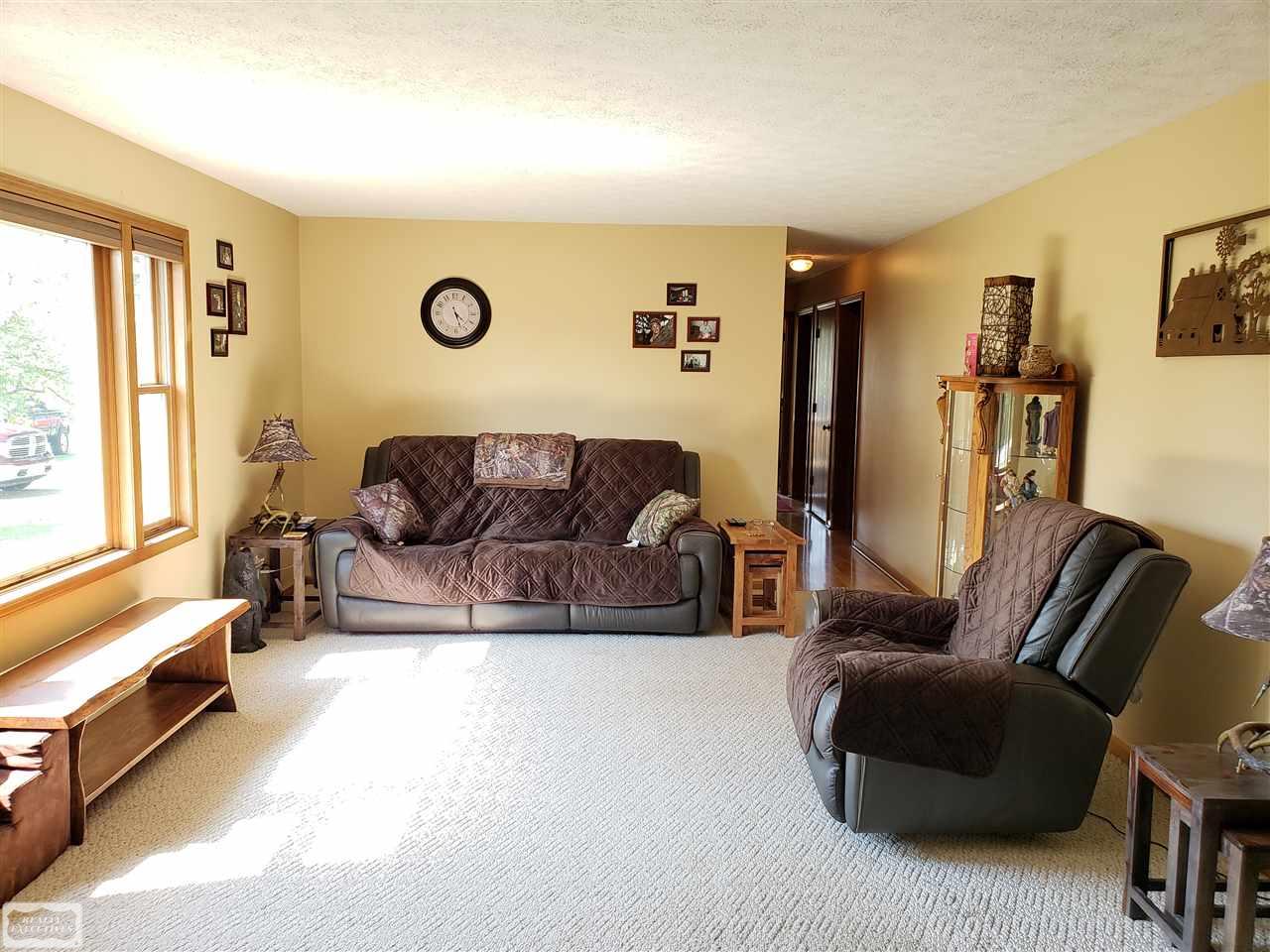 1470 Riley Center Road Memphis, MI 48041 - Photo 6 of 23 31354979-5.JPG