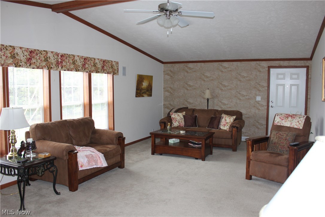 3460 Rough And Ready Road New Concord, OH 43762 - Photo 9 of 33 Great Room