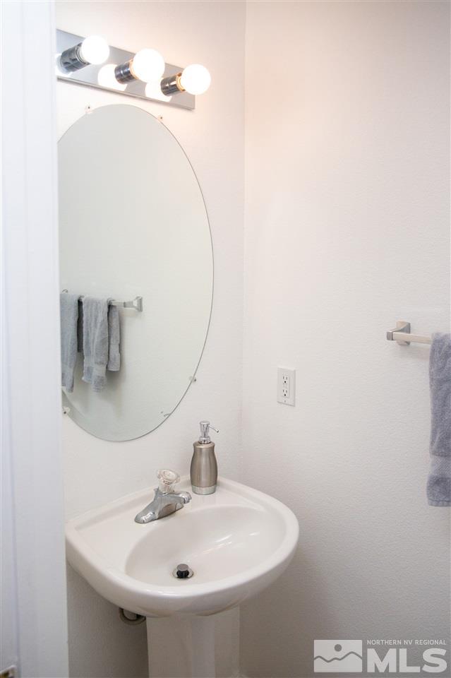 8863 Red Baron Boulevard Reno, NV 89506 - Photo 7 of 25 Photo 7