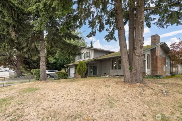 $650,000 | 3515 Everett Avenue, Everett, WA 98201