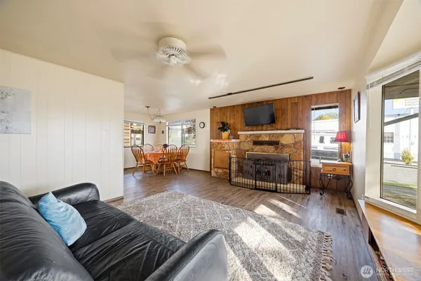 $650,000 | 3515 Everett Avenue, Everett, WA 98201