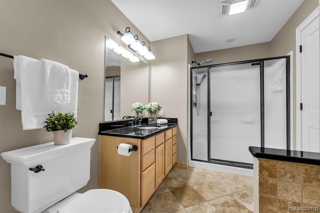 745 Oak Brook Ridge Drive Rochester Hills, MI 48307 - Photo 17 of 34