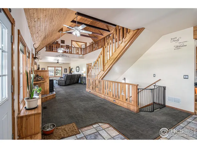 a view of entryway and hall