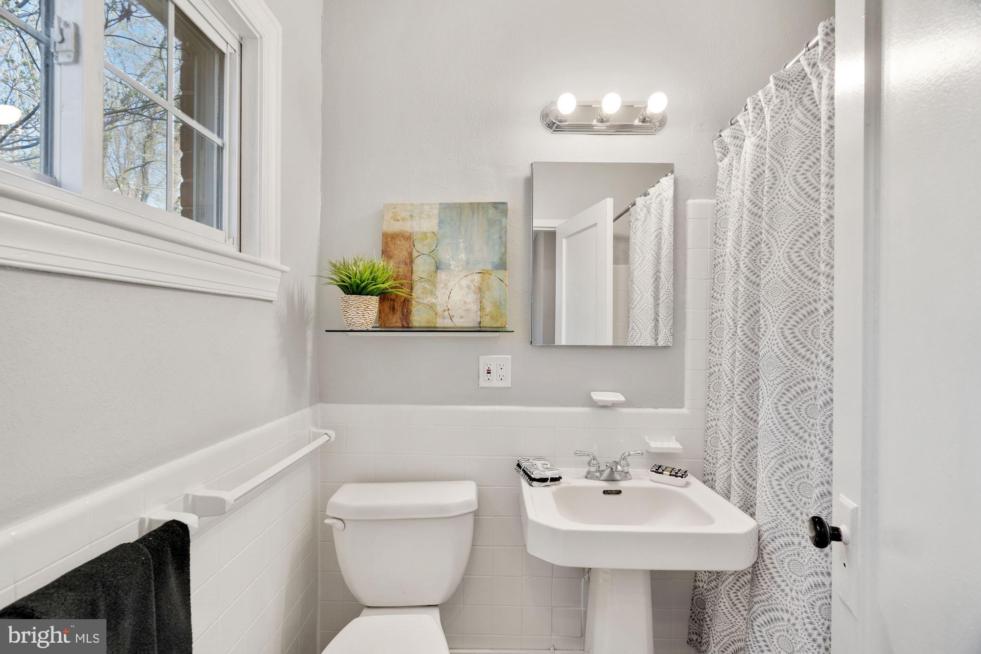 1617 Preston Road Alexandria, VA 22302 - Photo 17 of 26 Gallery Image 17