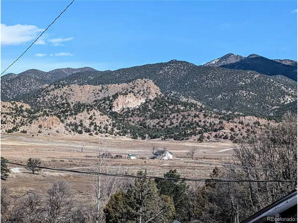 $495,000 | 9564 Highway 50, Howard, CO 81233