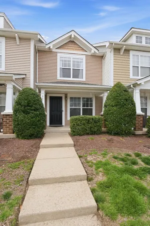 $329,000 | 3377 Harpeth Springs Drive, Nashville, TN 37221