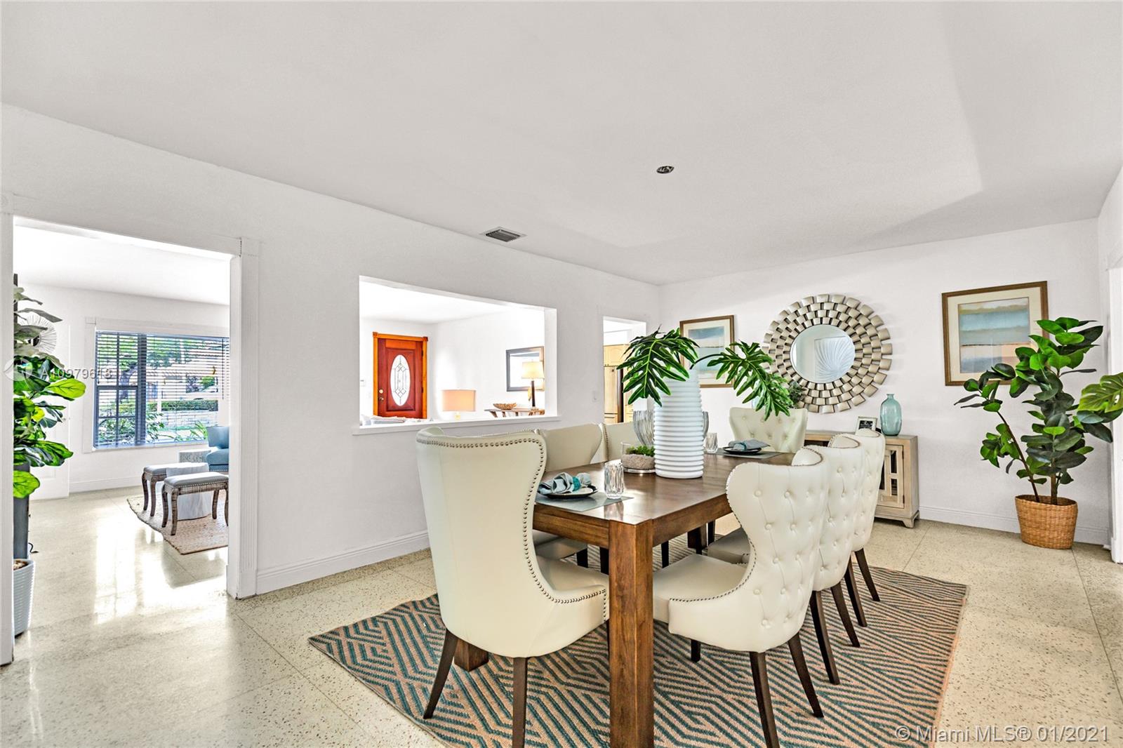 4555 Alton Road Miami Beach, FL 33140 - Photo 7 of 21