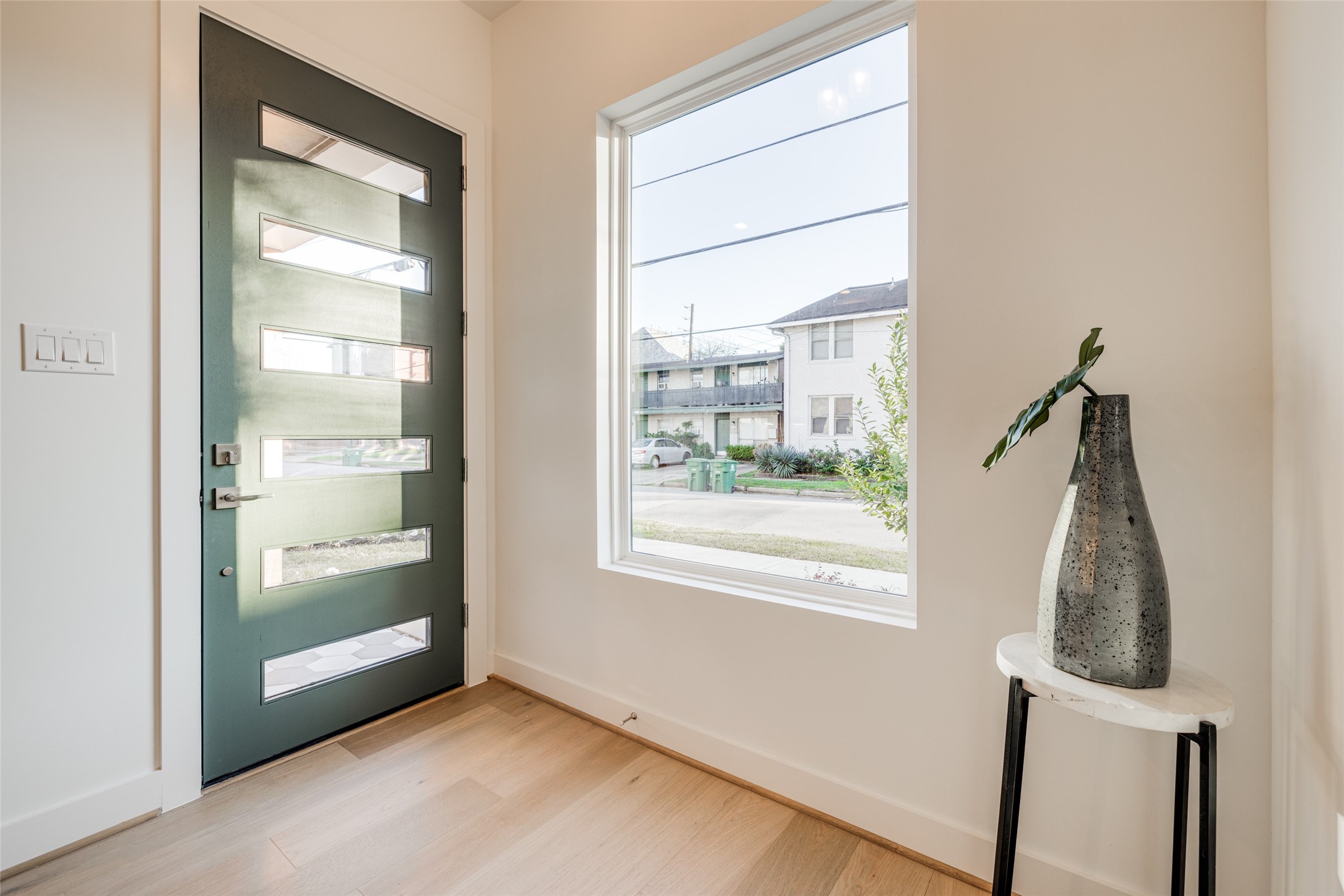 2015 Hopkins Street Houston, TX 77006 - Photo 19 of 50 a view of a room with window