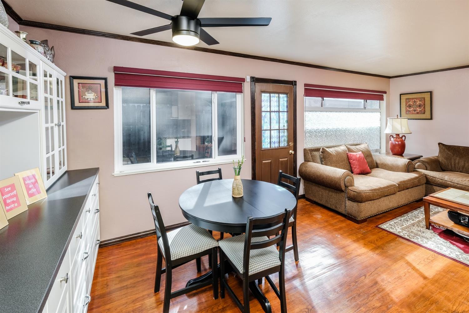 2304 Laredo Road Sacramento, CA 95825 - Photo 6 of 26 Gallery Image 6