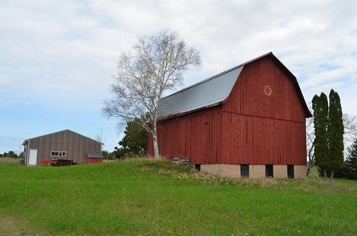 7515 Sayler Road Williamsburg, MI 49690 - Photo 3 of 22 1797791-2.JPG