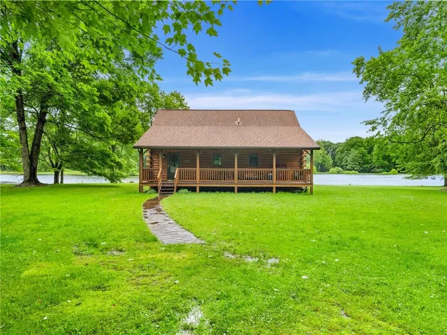 $1,599,000 | 189 Conneaut Lake Road, Greenville, PA 16125