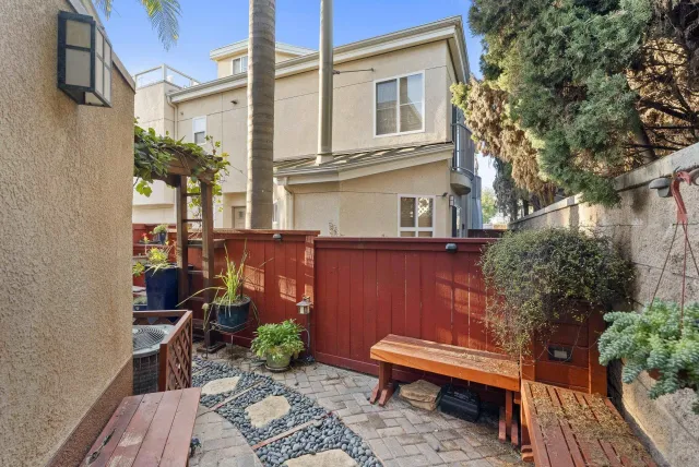 $1,080,000 | 555 Eaton Street, Unit N, Oceanside, CA 92054