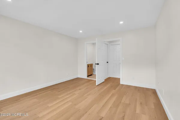 $2,800 | 18-7 Augusta Court, Freehold, NJ 07728