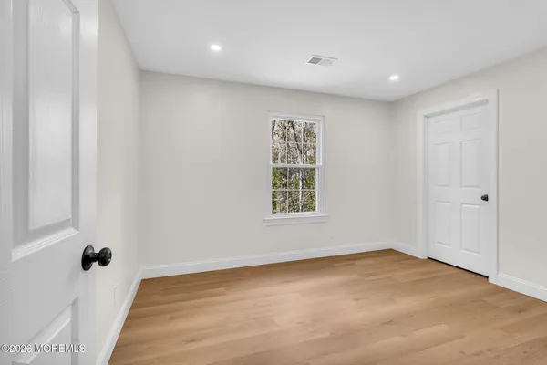 $2,800 | 18-7 Augusta Court, Freehold, NJ 07728