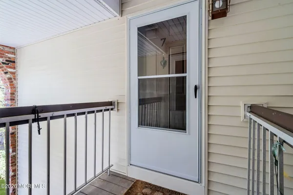 $2,800 | 18-7 Augusta Court, Freehold, NJ 07728