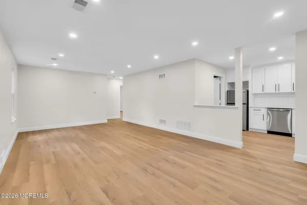 $2,800 | 18-7 Augusta Court, Freehold, NJ 07728