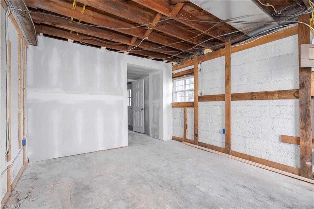 206 May Street Eden, NC 27288 - Photo 30 of 34