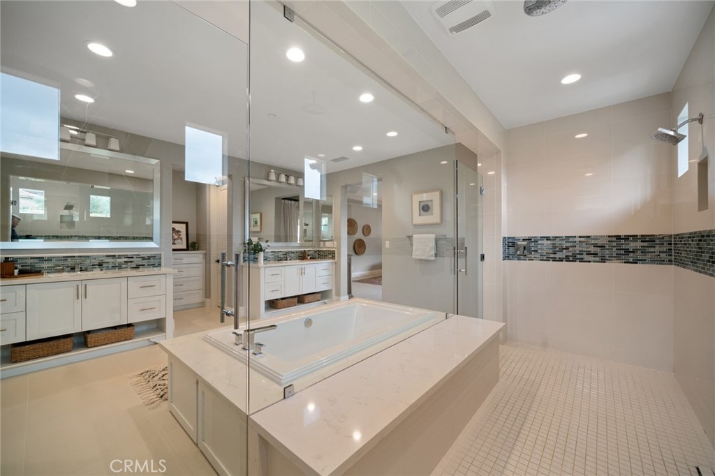 19 Calle Tamara San Clemente, CA 92673 - Photo 35 of 35 Primary bath