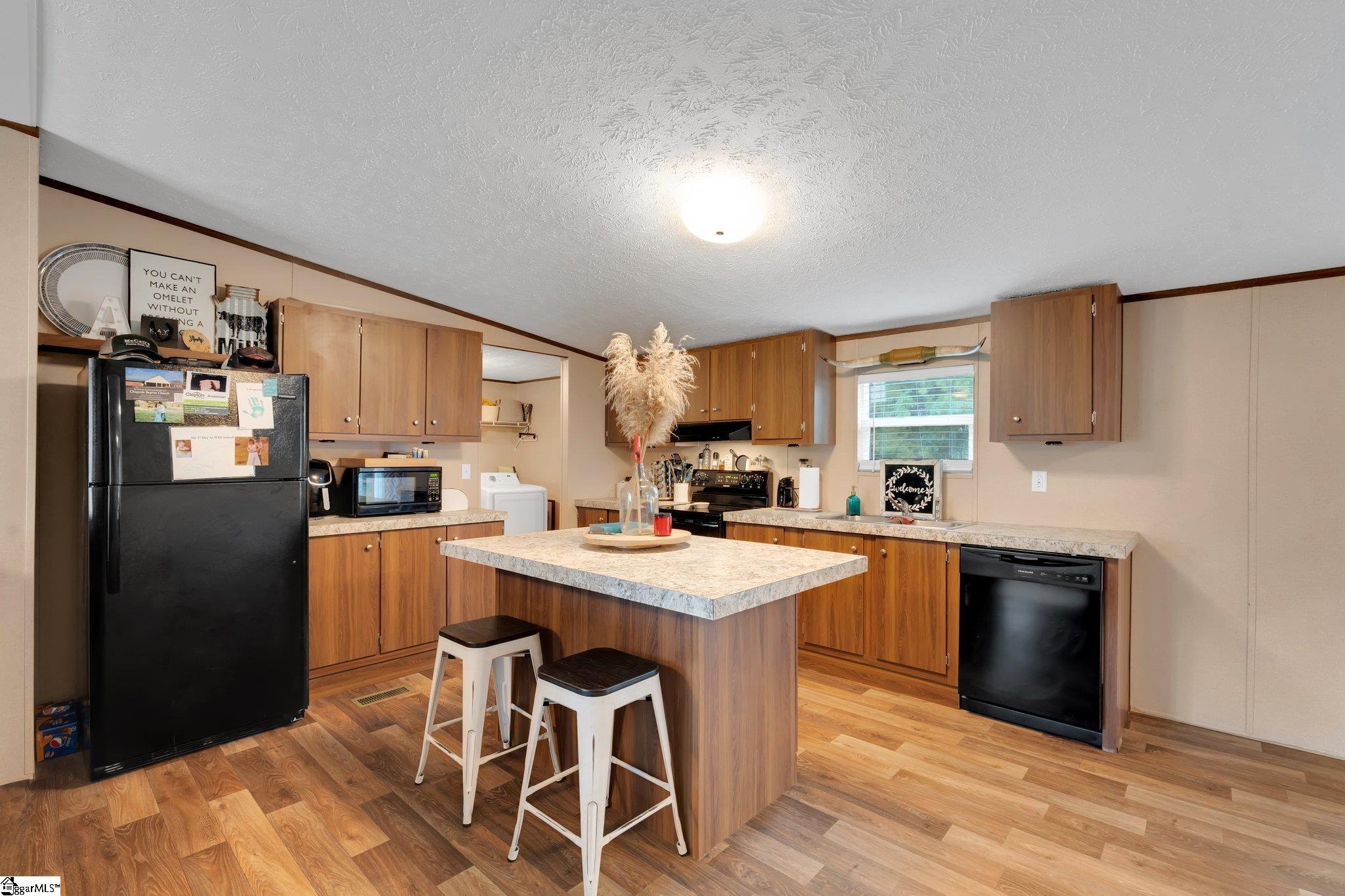 1024 Tornado Road Honea Path, SC 29654 - Photo 7 of 27