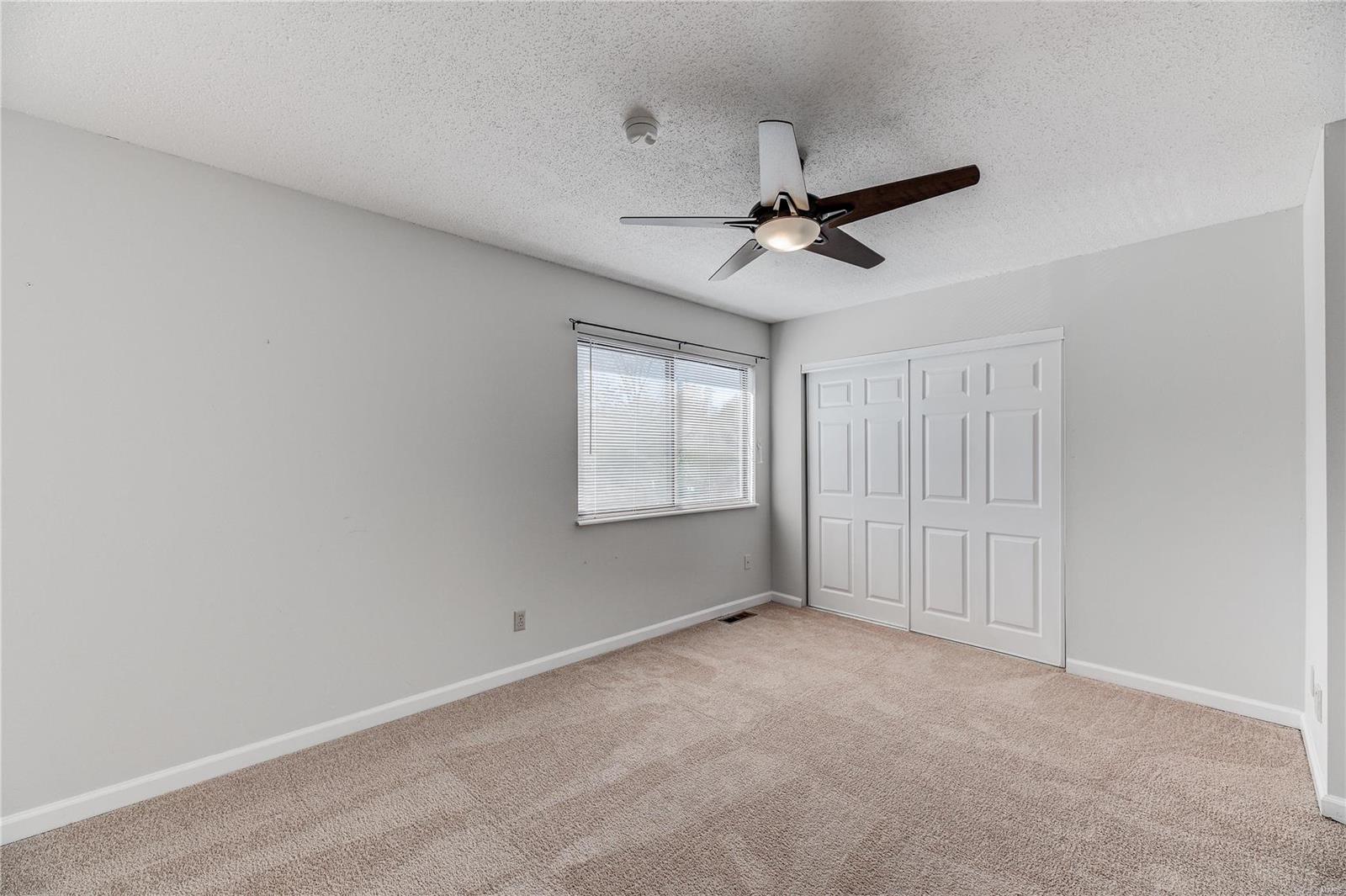 857 Portsdown Road Ballwin, MO 63011 - Photo 14 of 21 Gallery Image 14