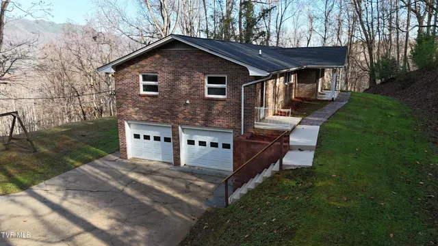 $459,000 | 591 Deer Haven Road, Unicoi, TN 37692
