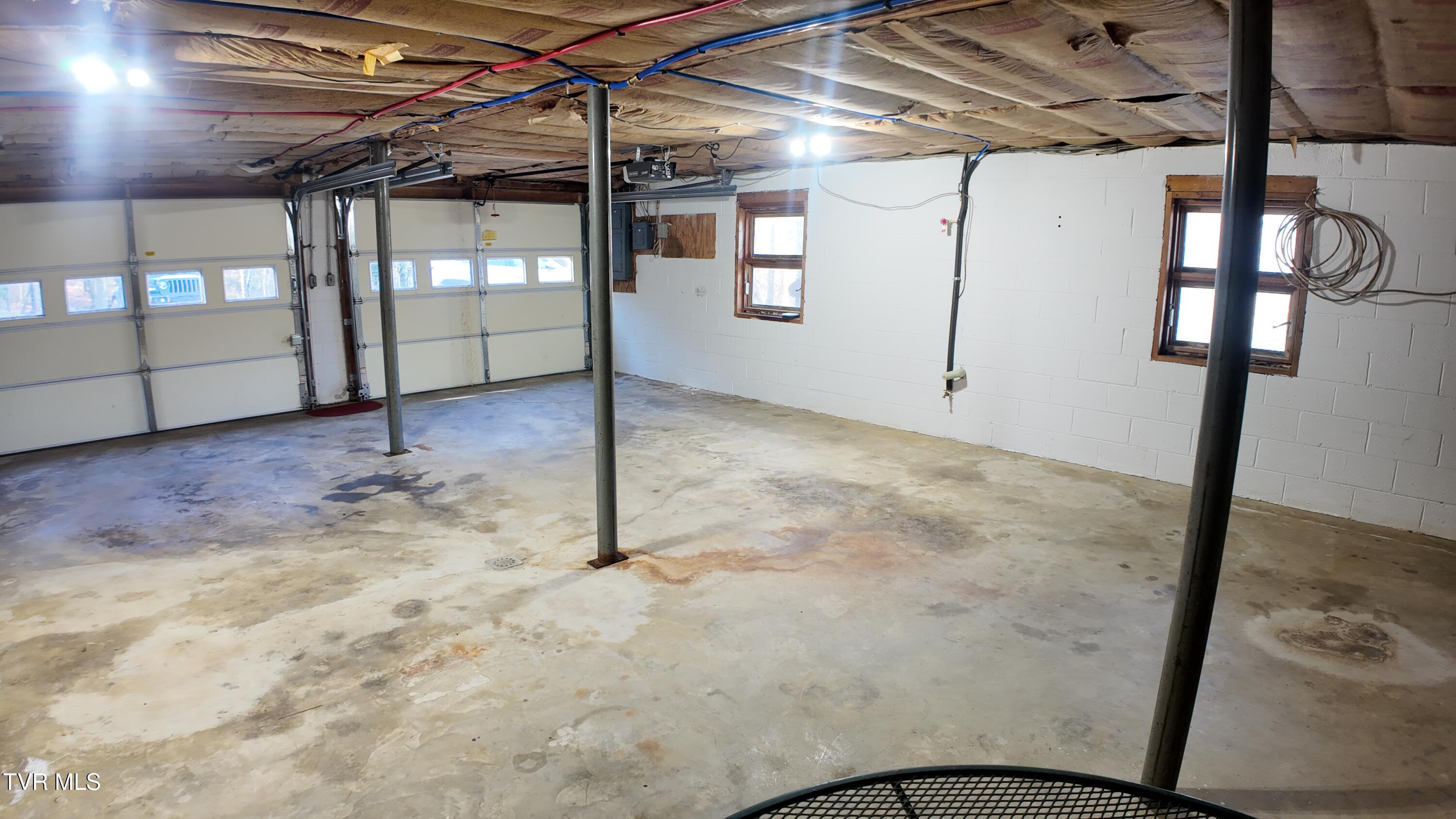 591 Deer Haven Road Unicoi, TN 37692 - Photo 44 of 54 dji_mimo_20251120_112000_20251120112001_