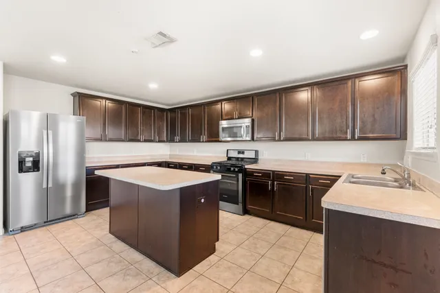 $2,800 | 15406 Grand Sage Drive, Cypress, TX 77429