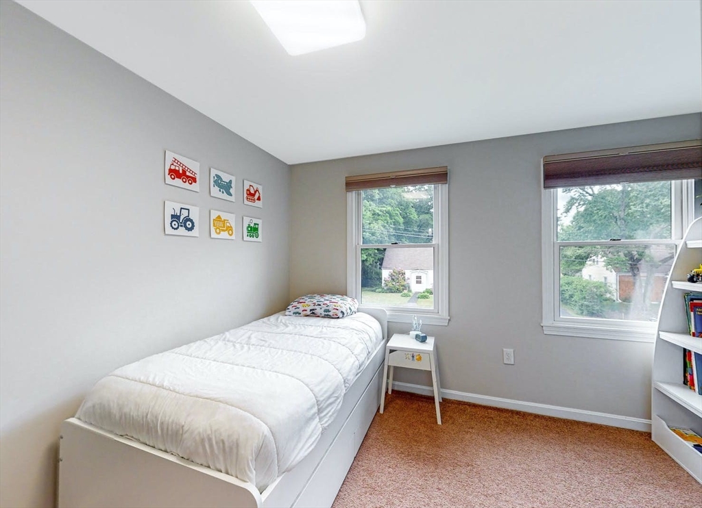 9 Stratford Road Natick, MA 01760 - Photo 13 of 32