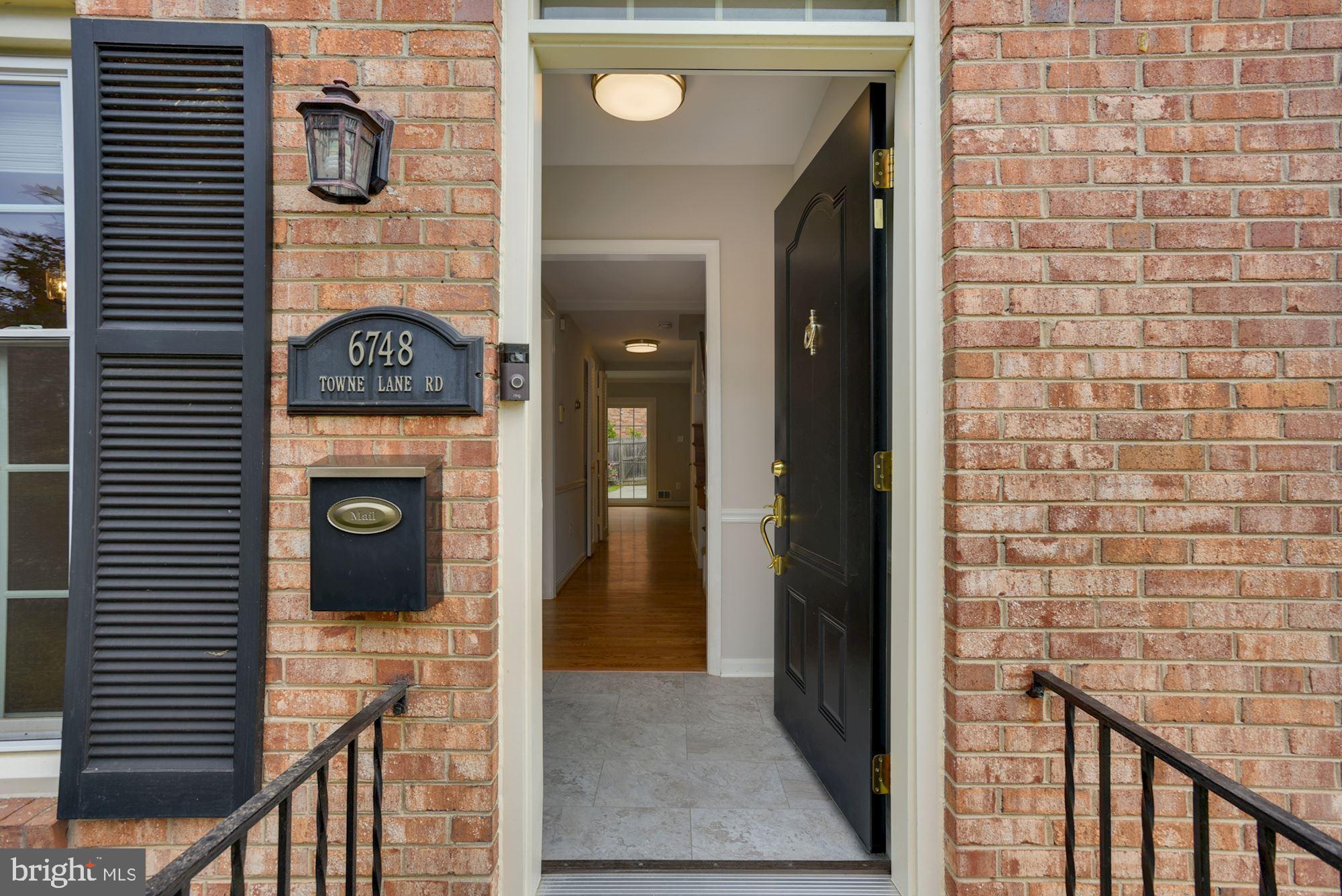 6748 Towne Lane Road McLean, VA 22101 - Photo 3 of 35 Welcome!