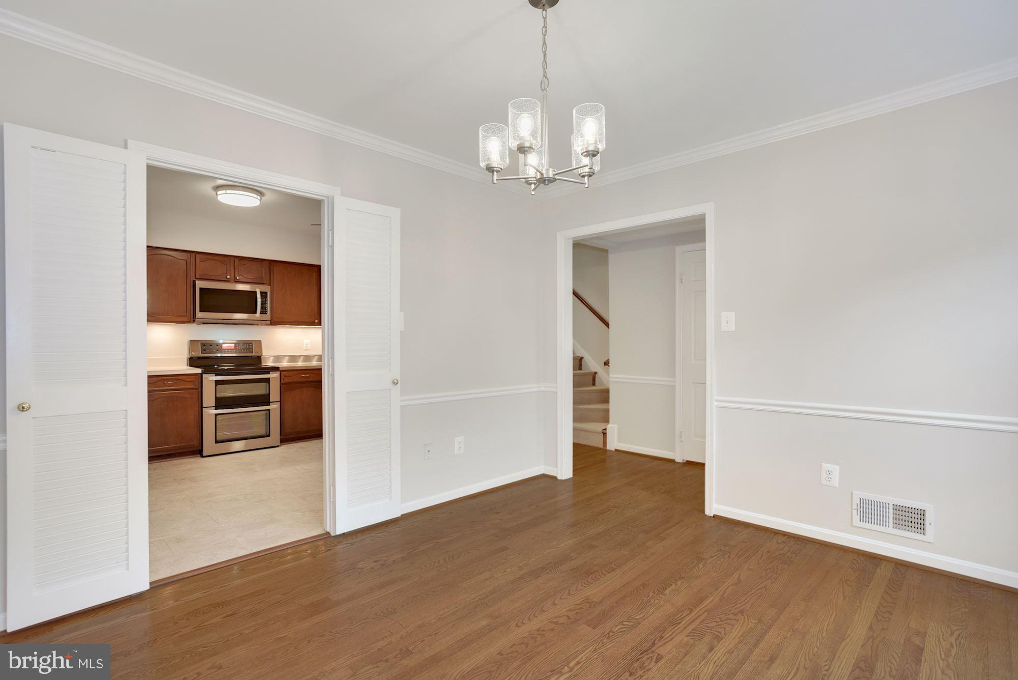 6748 Towne Lane Road McLean, VA 22101 - Photo 6 of 35 Dining Room