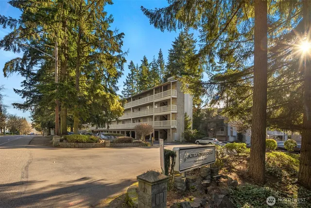 $470,000 | 14527 Northeast 40th Street, Unit G104, Bellevue, WA 98007