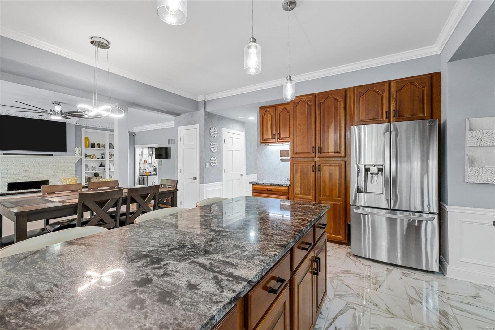 6335 Bluff Forest Drive St. Louis, MO 63129 - Photo 13 of 37