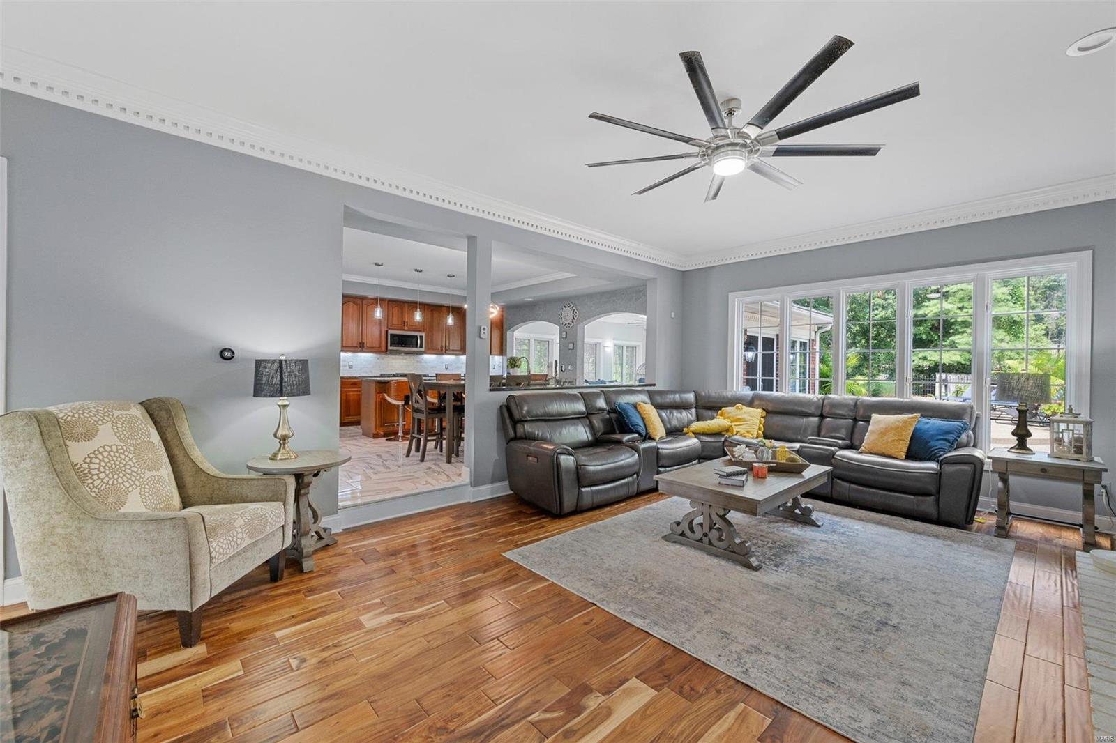 6335 Bluff Forest Drive St. Louis, MO 63129 - Photo 15 of 37