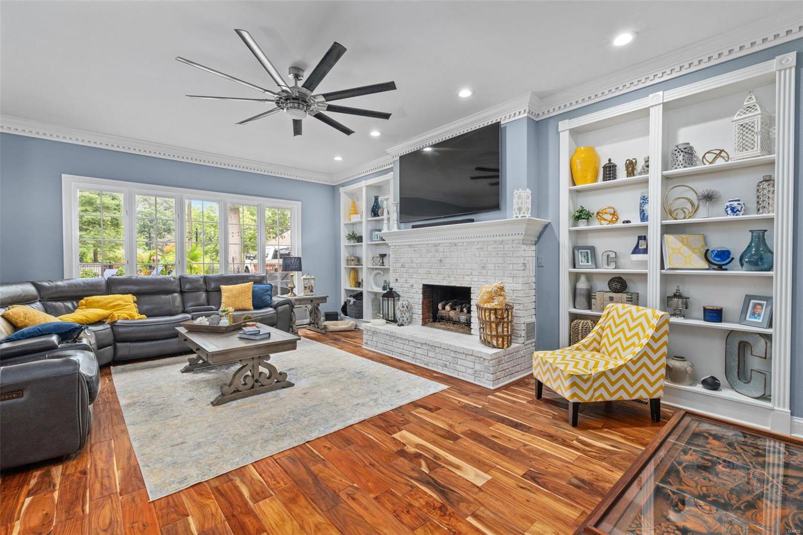 6335 Bluff Forest Drive St. Louis, MO 63129 - Photo 16 of 37