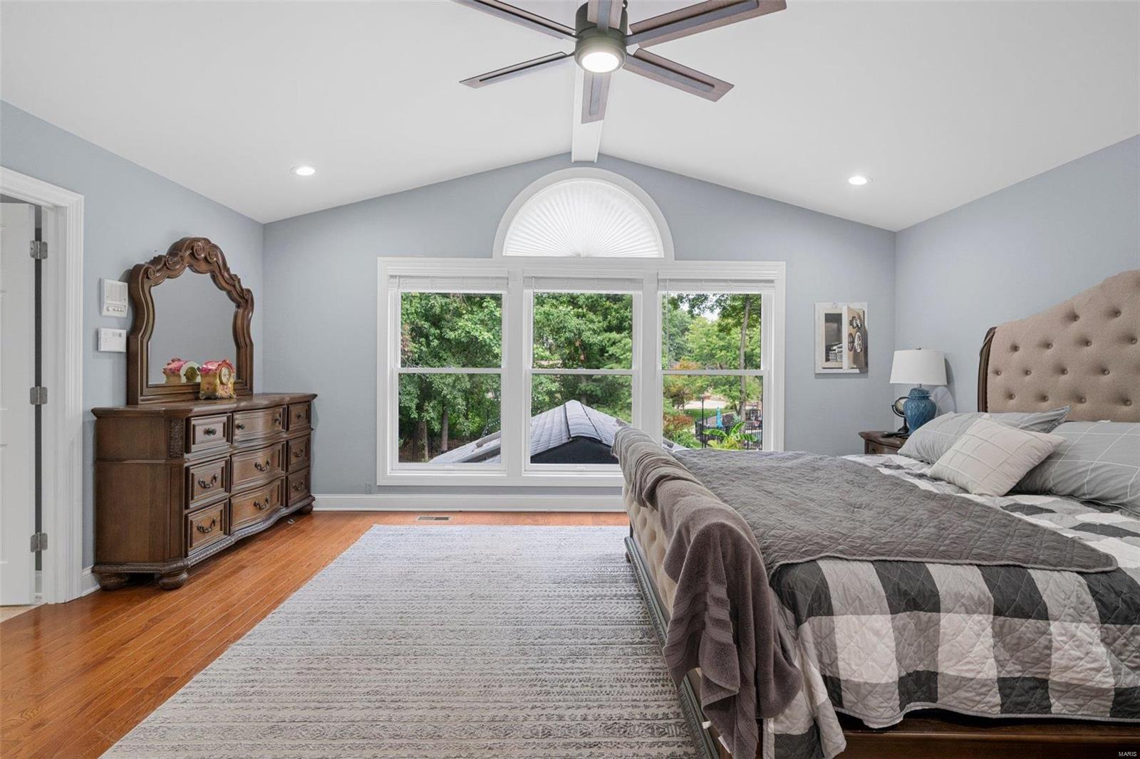 6335 Bluff Forest Drive St. Louis, MO 63129 - Photo 20 of 37