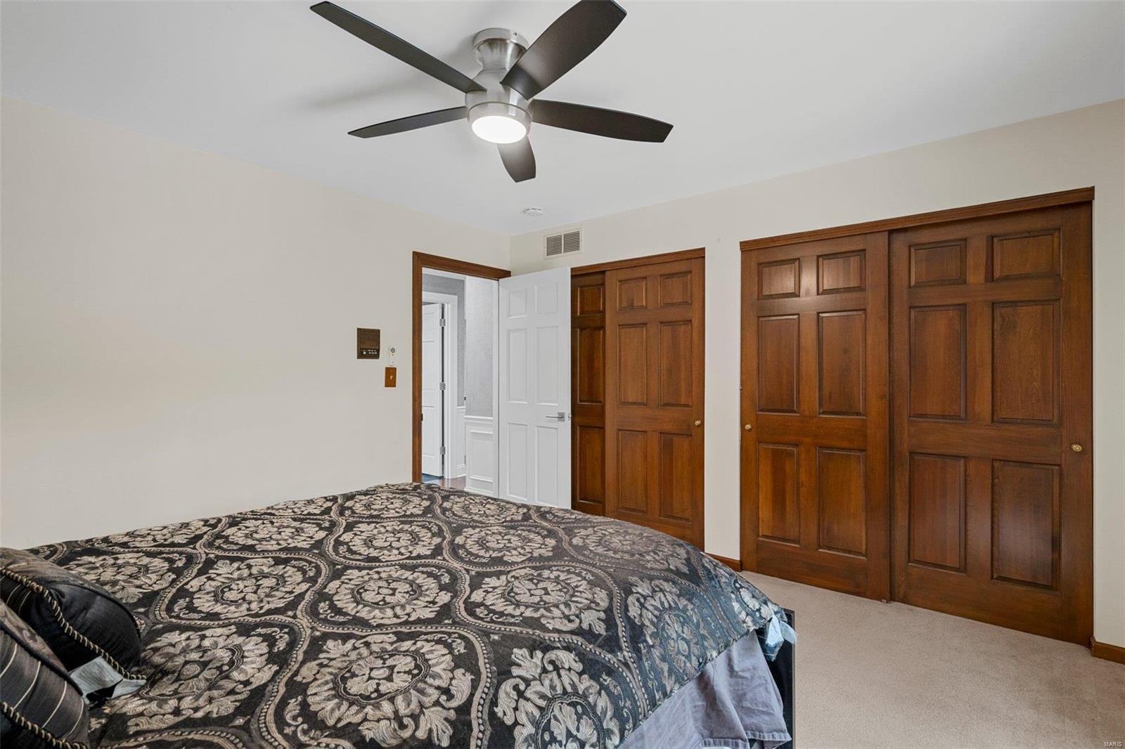 6335 Bluff Forest Drive St. Louis, MO 63129 - Photo 27 of 37