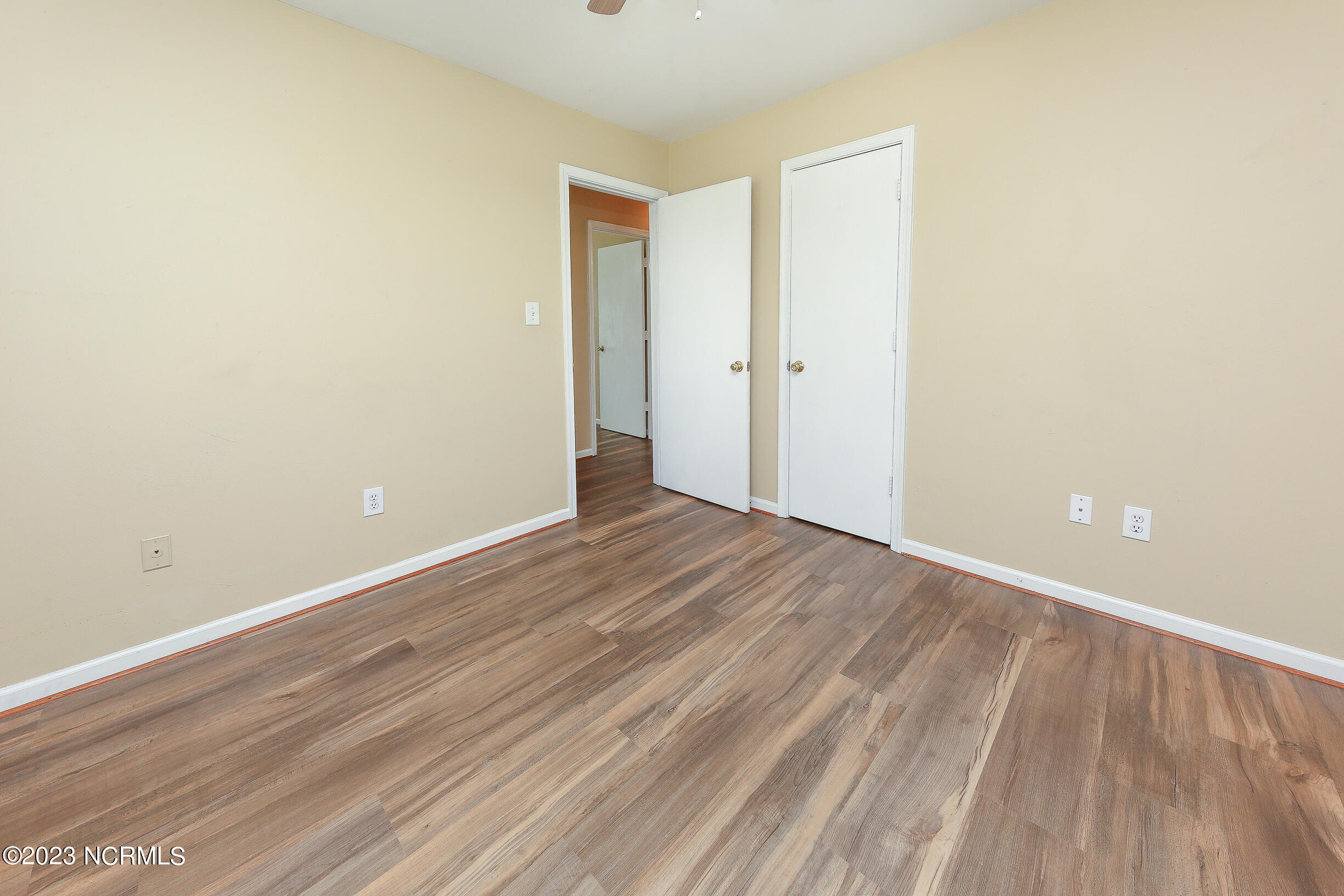 437 South End Road Knotts Island, NC 27950 - Photo 27 of 50 4G8A0619