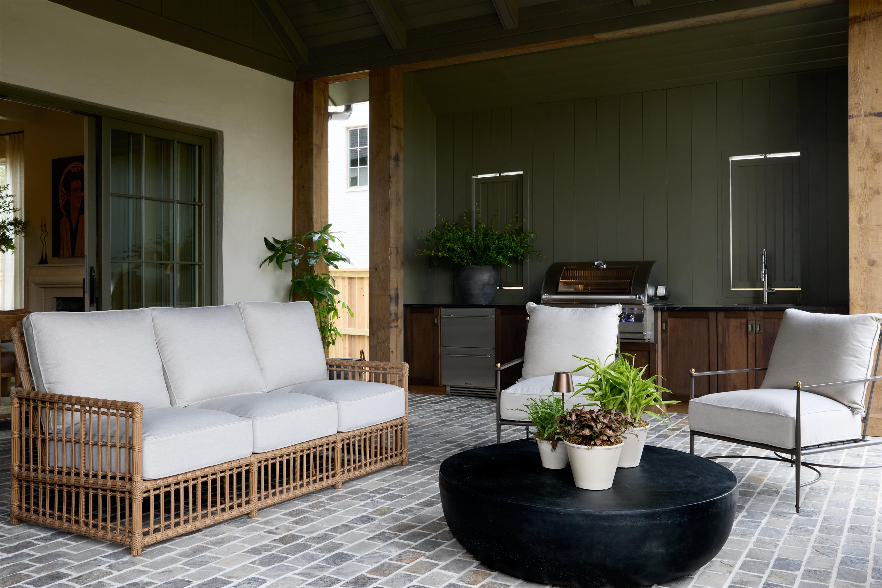 3310 Hidden Creek Loop Collierville, TN 38017 - Photo 32 of 40 a view of a dining room with furniture and potted plants